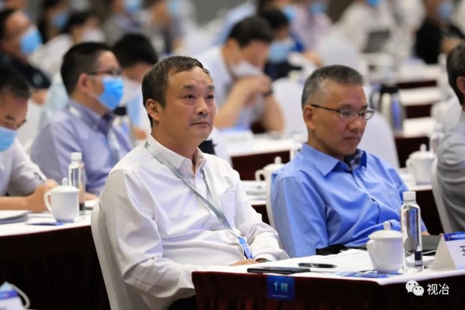 河钢集团总经理党委副书记王兰玉